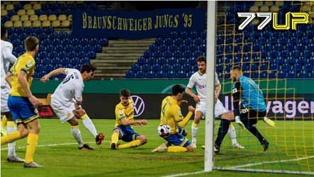 ดอร์ทมุนด์เชือดเบราน์ชไวก์2-0ศึกเดเอฟเบ