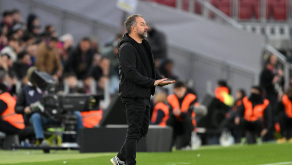 ฟลิคสุขใจคัมแบ็กคัมป์นูสมบูรณ์แบบ